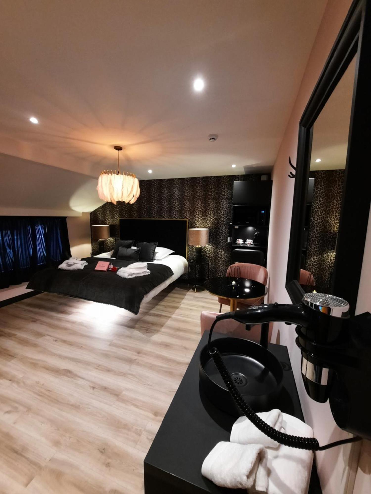 Hotel Mademoiselle Liège Kültér fotó